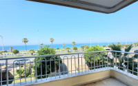 Three-room apartment with separate kitchen, 125m², on the first coastline in Mahmutlar, Alanya-id-2169-photo-1