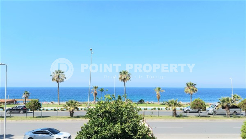 Three-room apartment with separate kitchen, 125m², on the first coastline in Mahmutlar, Alanya-id-2169-photo-18