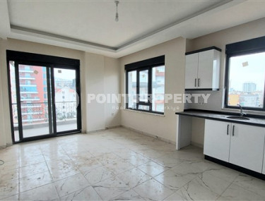 View penthouse 3+1, 140m², in a new complex with a swimming pool, near the sea in Mahmutlar, Alanya-id-2172-photo-2