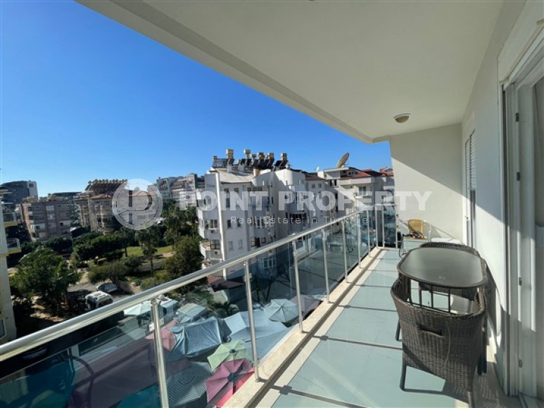 Ready to move in, apartment 1+1, 65m², in a complex with a swimming pool 300m from the sea in Oba, Alanya-id-2174-photo-9