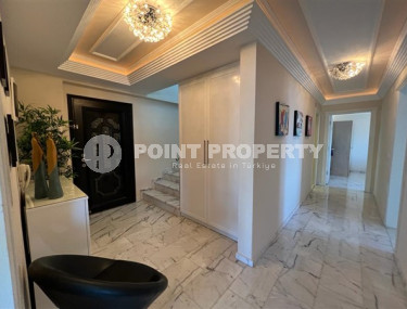 Элитный пентхаус 4+1,221м², с видом на море и горы на первой береговой линии в Тосмуре, Алания-id-2176-фото-5