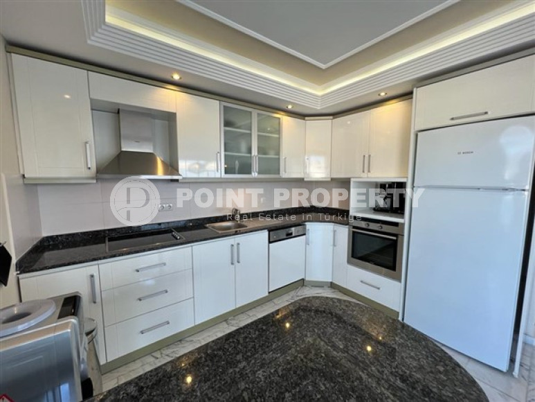 Luxury penthouse 4+1,221 m², with sea and mountain views on the first coastline in Tosmur, Alanya-id-2176-photo-39