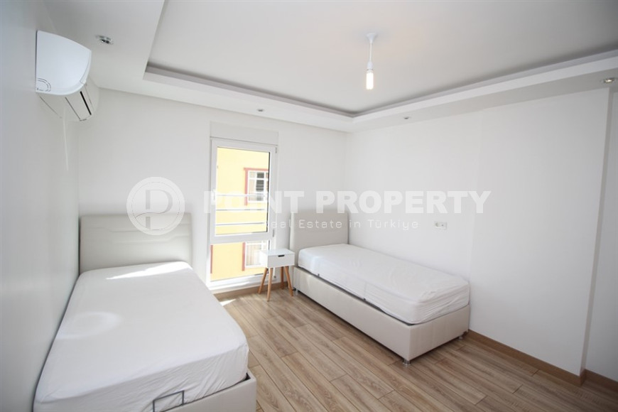 Four-room apartment, 190m², in a complex with a swimming pool in the center of Alanya, 900m from the sea.-id-2178-photo-10