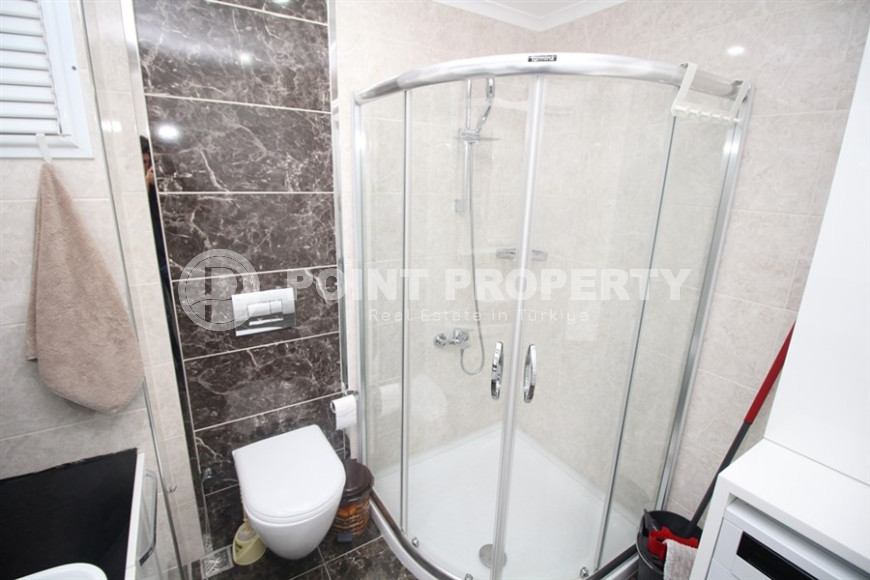 Four-room apartment, 190m², in a complex with a swimming pool in the center of Alanya, 900m from the sea.-id-2178-photo-16