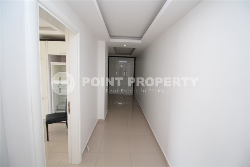 Four-room apartment, 190m², in a complex with a swimming pool in the center of Alanya, 900m from the sea.-id-2178-photo-21