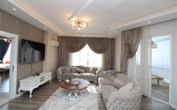 Three-room apartment, 120 m², in the very center of Alanya, 350 meters from Cleopatra Beach-id-2179-photo-1