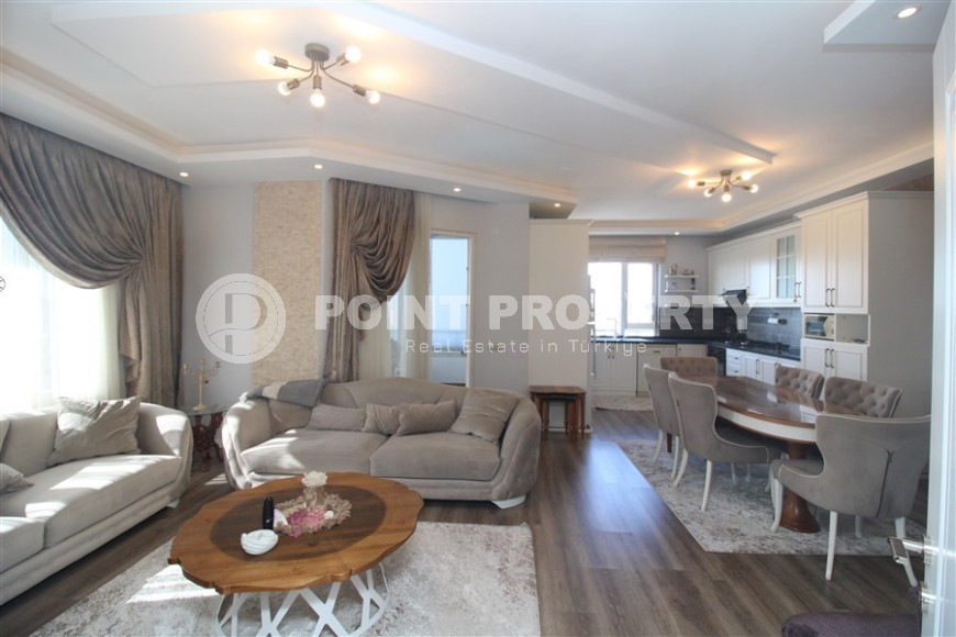 Three-room apartment, 120 m², in the very center of Alanya, 350 meters from Cleopatra Beach-id-2179-photo-2