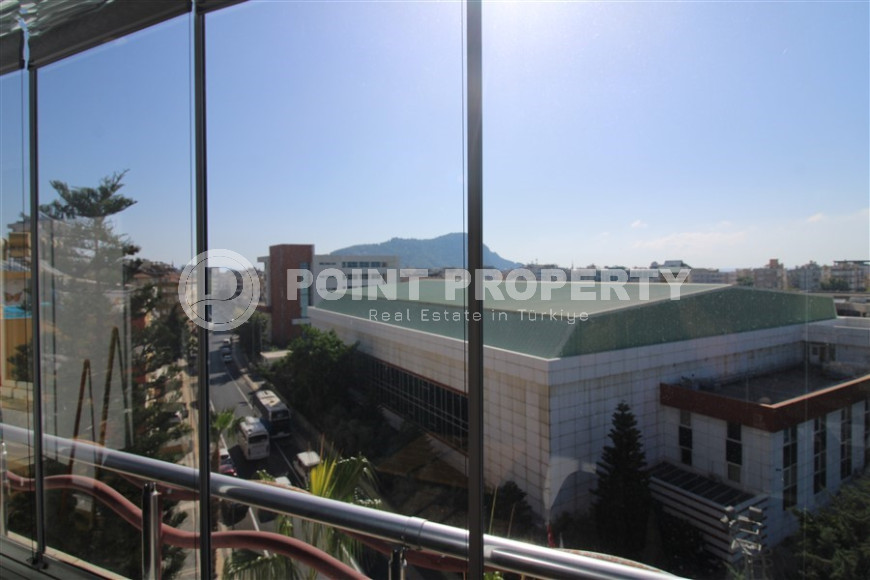 Three-room apartment, 120 m², in the very center of Alanya, 350 meters from Cleopatra Beach-id-2179-photo-10
