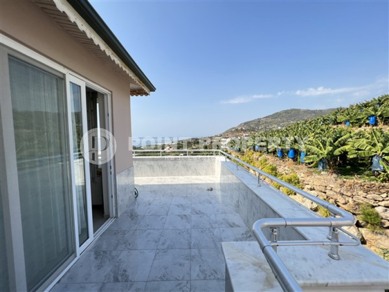 Пятикомнатная квартира, 245м², с мебелью и техникой в районе Алании Демирташ, 950м до моря-id-2184-фото-27