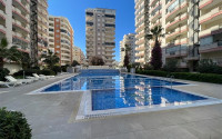 Four-room apartment, 150m², 500m from the Mediterranean Sea in the western part of Mahmutlar, Alanya-id-2187-photo-1