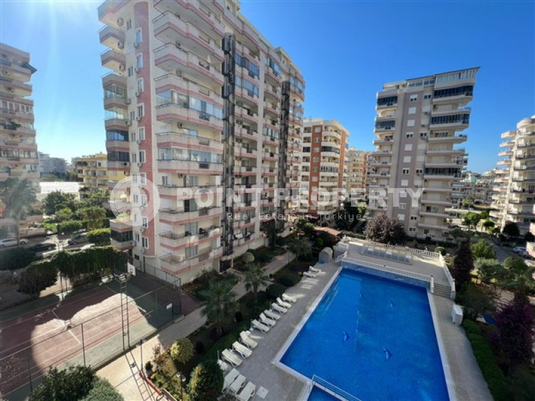 Four-room apartment, 150m², 500m from the Mediterranean Sea in the western part of Mahmutlar, Alanya-id-2187-photo-23