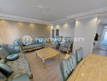 Spacious three bedroom apartment, 170m², 350m from the sea in Alanya - Oba-id-2188-photo-3