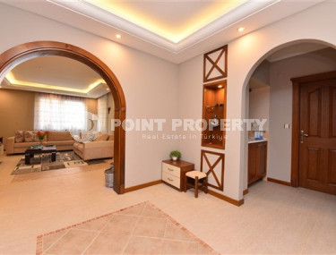 Ready to move in, two bedroom apartment, 105m², on the seafront in Mahmutlar, Alanya-id-2189-photo-4