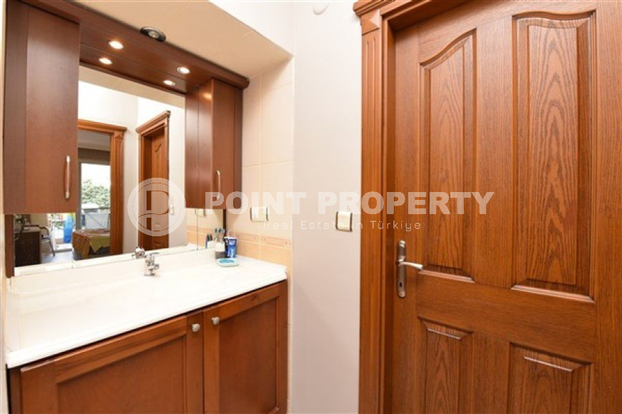 Ready to move in, two bedroom apartment, 105m², on the seafront in Mahmutlar, Alanya-id-2189-photo-18