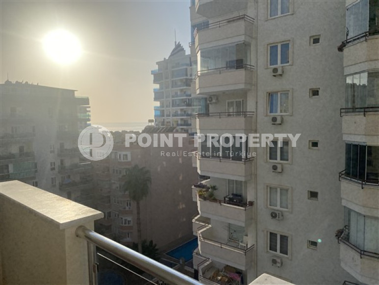 Готовая к проживанию, трехкомнатная квартира, 100м², в резиденции с бассейном в Махмутларе, Алания-id-2194-фото-16