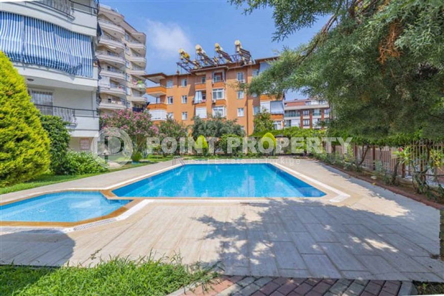 Four-room apartment, 175m², in a complex with a swimming pool in the center of Alanya, 800m from the sea.-id-2195-photo-6