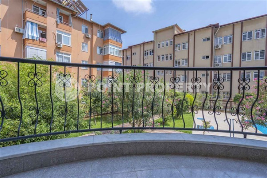 Four-room apartment, 175m², in a complex with a swimming pool in the center of Alanya, 800m from the sea.-id-2195-photo-25