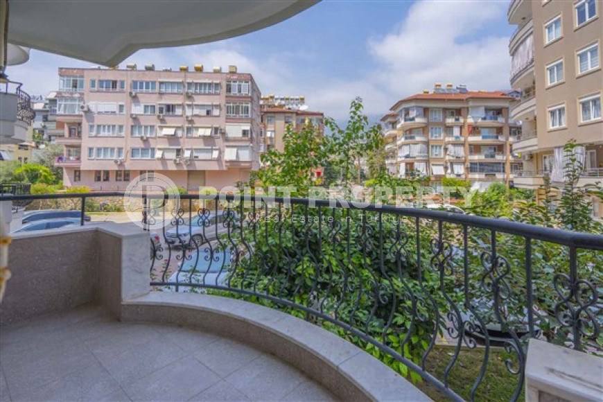 Four-room apartment, 175m², in a complex with a swimming pool in the center of Alanya, 800m from the sea.-id-2195-photo-28