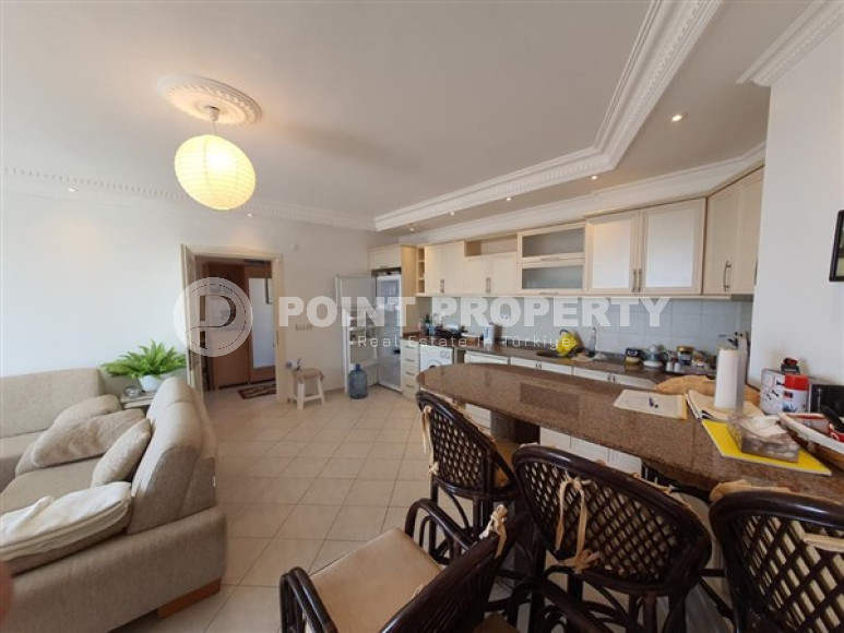 Готовая к проживанию, видовая трехкомнатная квартира, 120м², в 500м от моря в районе Тосмур, Алания-id-2198-фото-10