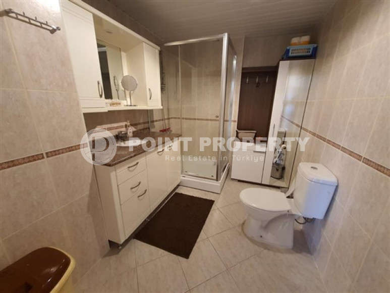 Готовая к проживанию, видовая трехкомнатная квартира, 120м², в 500м от моря в районе Тосмур, Алания-id-2198-фото-16