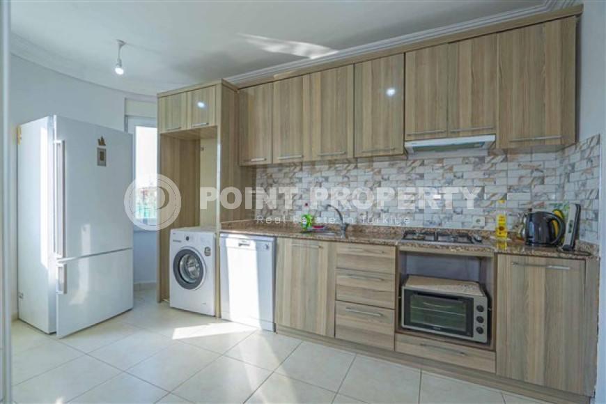 Частная меблированная двухэтажная вилла с тремя спальнями, 120м², в Тюрклере, Алания-id-2199-фото-16