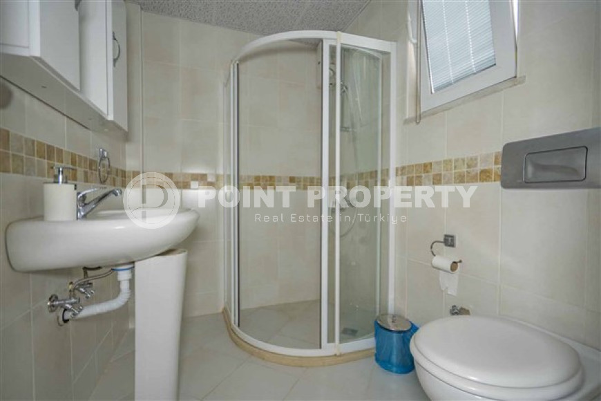 Частная меблированная двухэтажная вилла с тремя спальнями, 120м², в Тюрклере, Алания-id-2199-фото-17