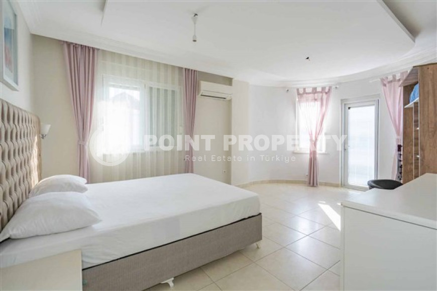 Частная меблированная двухэтажная вилла с тремя спальнями, 120м², в Тюрклере, Алания-id-2199-фото-23