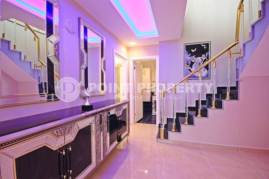 Large view duplex 3+1 with designer interior in Mahmutlar 250m from the Mediterranean Sea-id-1179-photo-5