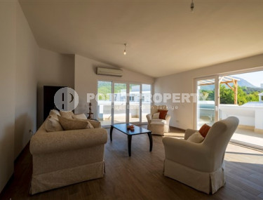 Furnished apartment 3+1 with mountain views in the popular Alanya Oba area, 115 m2-id-2204-photo-4