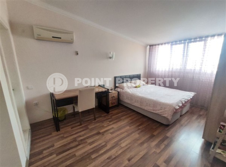 Three bedroom penthouse, 140m², in a residence with a swimming pool in Oba, Alanya, 150m from the sea-id-2210-photo-18