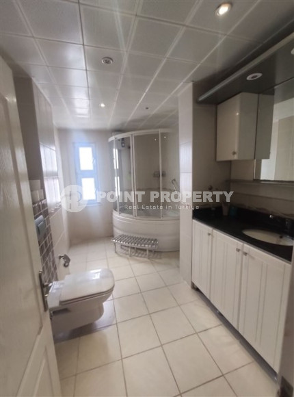 Three bedroom penthouse, 140m², in a residence with a swimming pool in Oba, Alanya, 150m from the sea-id-2210-photo-20