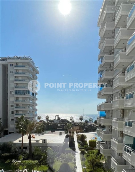 Апартаменты 3+1, 166м², с видом на море и горы на первой береговой линии в Тосмуре, Алания-id-2218-фото-2