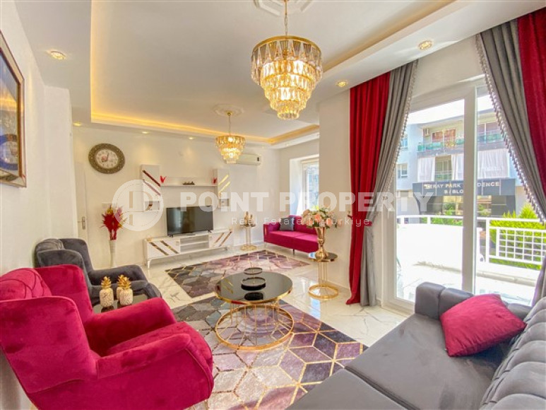 Меблированная квартира 3+1, 140м², с отдельной кухней в районе вторничного рынка в Махмутларе-id-2223-фото-1