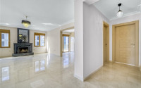 Просторная квартира с тремя спальнями, 230м², в комплексе с бассейном у моря в Кестеле, Алания-id-2224-фото-4