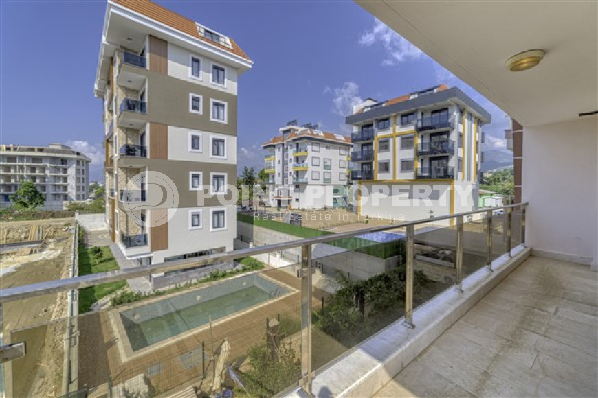 Просторная квартира с тремя спальнями, 230м², в комплексе с бассейном у моря в Кестеле, Алания-id-2224-фото-22