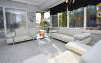 Stylish three-room apartment, 90m², overlooking Cleopatra Beach in the center of Alanya at a great price-id-2225-photo-1