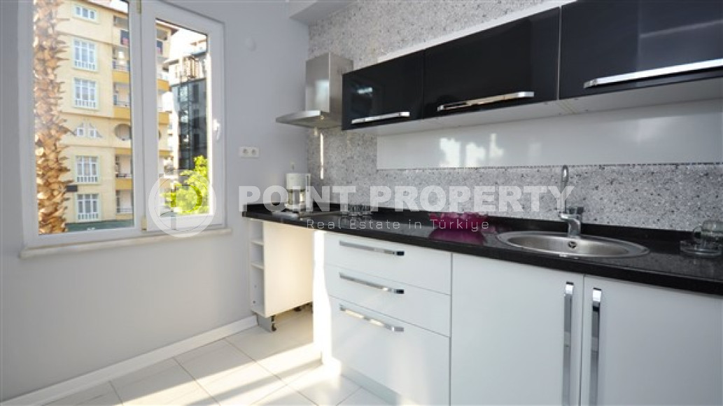 Stylish three-room apartment, 90m², overlooking Cleopatra Beach in the center of Alanya at a great price-id-2225-photo-13