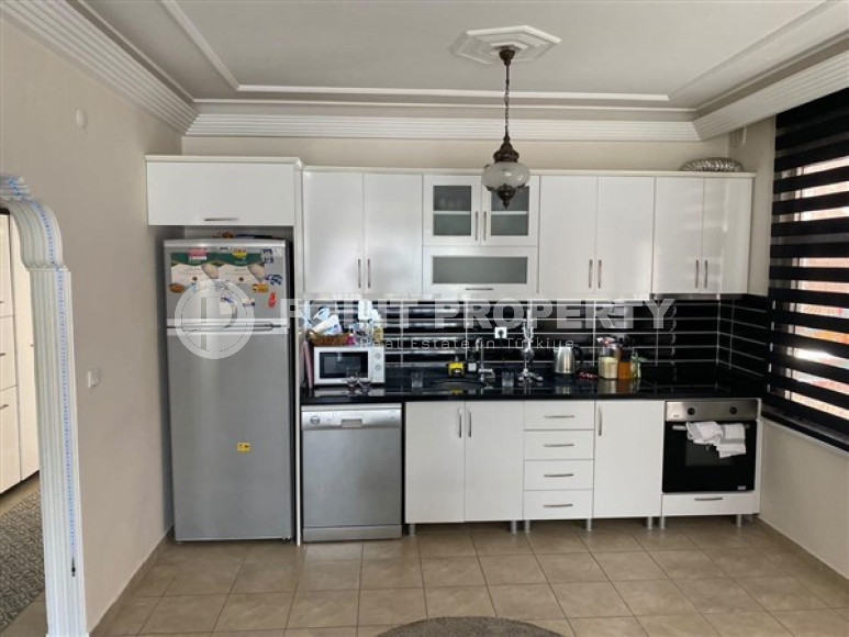 Ready to move in, three bedroom apartment, 125m², close to the sea in the center of Alanya at a great price-id-2227-photo-2