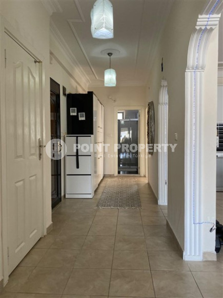 Ready to move in, three bedroom apartment, 125m², close to the sea in the center of Alanya at a great price-id-2227-photo-11