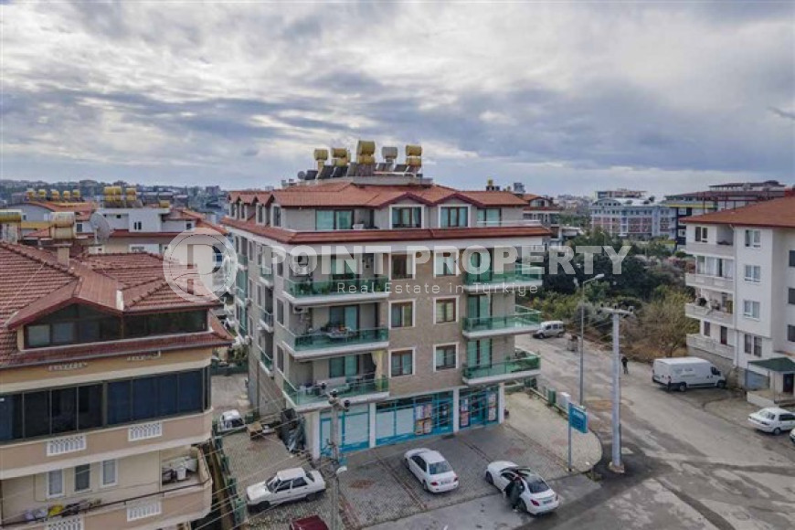 Spacious four bedroom penthouse, 220m², with separate kitchen, overlooking the mountains in Oba, Alanya-id-2228-photo-2
