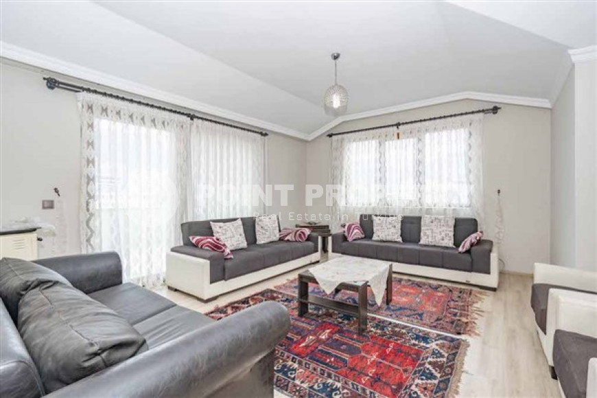 Spacious four bedroom penthouse, 220m², with separate kitchen, overlooking the mountains in Oba, Alanya-id-2228-photo-22