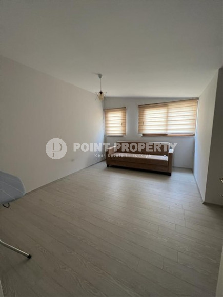Furnished duplex 2+1, 105m² in a modern urban house in the very center of Alanya-id-2230-photo-12