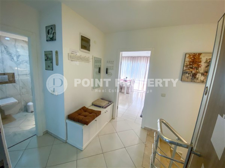 Элегантная двухуровневая квартира, 110м² в уютной резиденции в районе Алании Конаклы, в 300м от моря-id-2232-фото-13