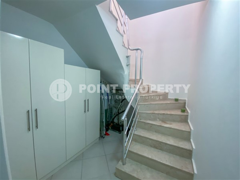 Элегантная двухуровневая квартира, 110м² в уютной резиденции в районе Алании Конаклы, в 300м от моря-id-2232-фото-29