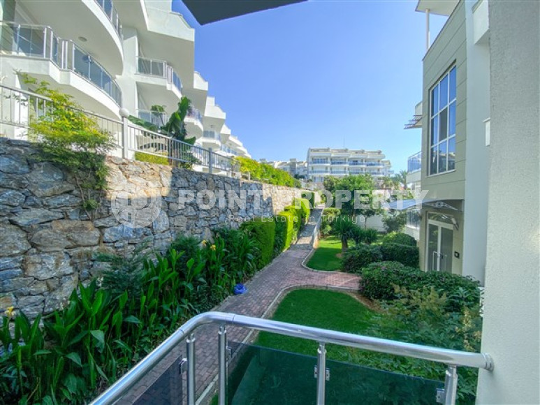 Элегантная двухуровневая квартира, 110м² в уютной резиденции в районе Алании Конаклы, в 300м от моря-id-2232-фото-34