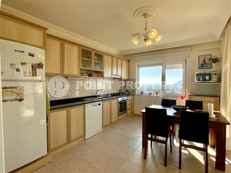 Ready to move in, 2+1 apartment, 130m², in a cozy complex in Cikcilli, Alanya-id-2233-photo-4