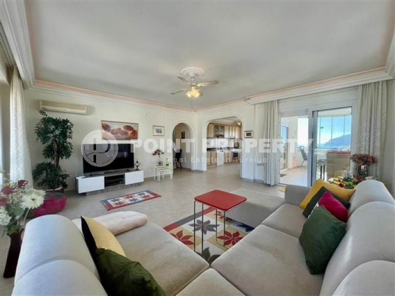 Ready to move in, 2+1 apartment, 130m², in a cozy complex in Cikcilli, Alanya-id-2233-photo-6