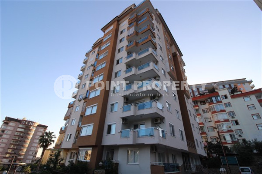Large duplex 4+1, 280m², with separate kitchen, overlooking the mountains and Alanya Castle in Cikcilli-id-2234-photo-2