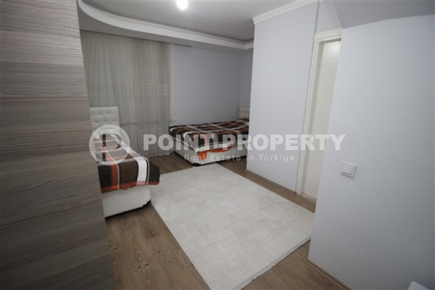 Large duplex 4+1, 280m², with separate kitchen, overlooking the mountains and Alanya Castle in Cikcilli-id-2234-photo-13