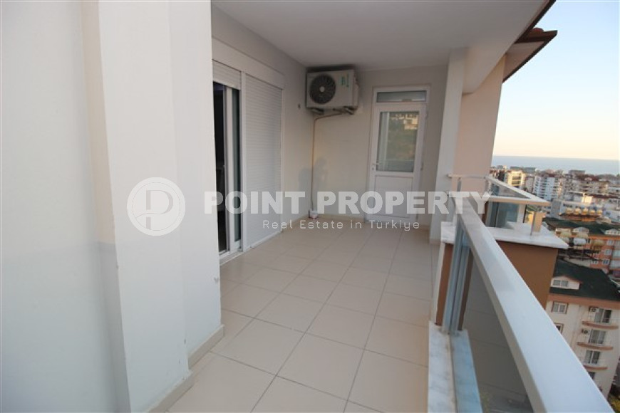 Large duplex 4+1, 280m², with separate kitchen, overlooking the mountains and Alanya Castle in Cikcilli-id-2234-photo-16